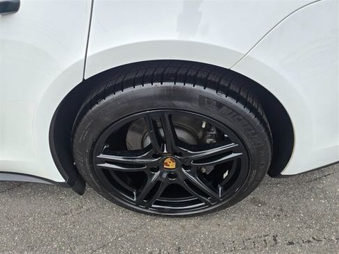 Used 2018 Porsche Panamera 4 AWD/4WD image 10
