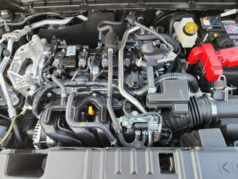 New 2026 Nissan Kicks SR image 26