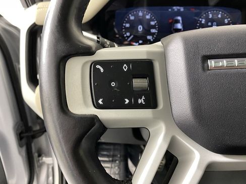 Used 2020 Land Rover Defender 110 SE image 17