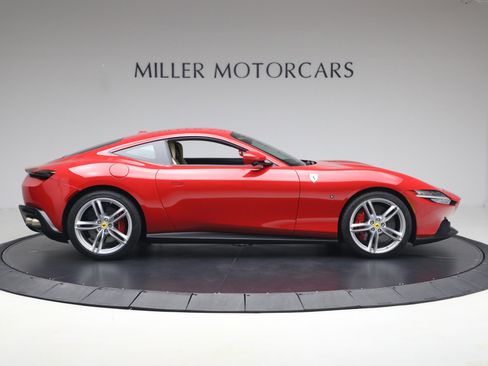 Certified 2022 Ferrari Roma RWD image 10