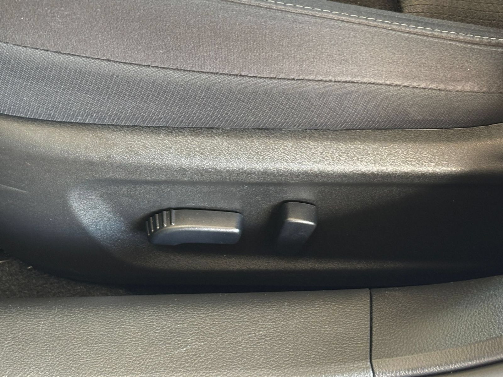 Used 2026 Nissan Altima 2.5 SV FWD image 21