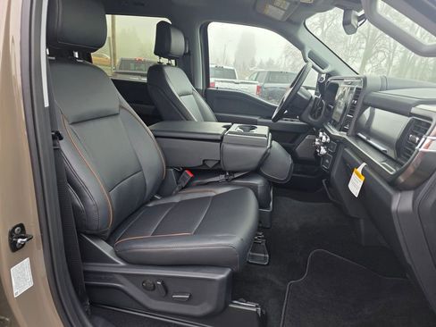 New 2026 Ford F350 Lariat w/ Chrome Package image 25