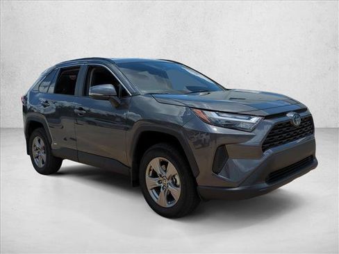 Certified 2024 Toyota RAV4 XLE AWD/4WD image 3