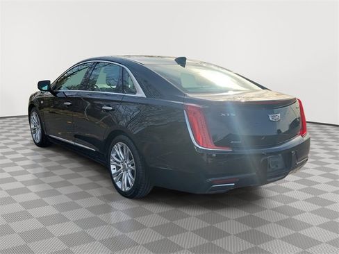 Used 2018 Cadillac XTS Luxury w/ Driver Awareness Package image 4