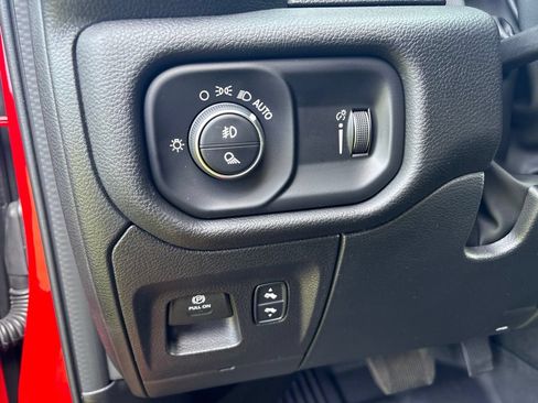Used 2023 RAM 1500 Big Horn AWD/4WD image 15