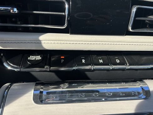 New 2026 Lincoln Aviator Reserve w/ Jet Appearance Package image 30