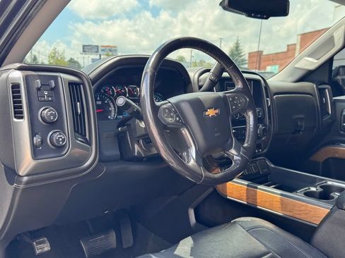 Used 2018 Chevrolet Silverado 1500 LTZ w/ Sport Package AWD/4WD image 9