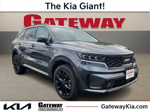 Certified 2022 Kia Sorento SX AWD/4WD image 1