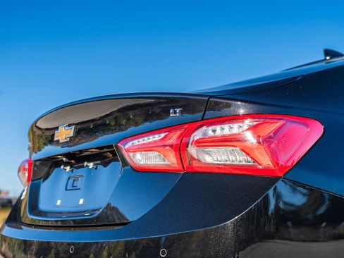 Used 2024 Chevrolet Malibu LT image 14