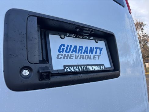 New 2025 Chevrolet Express 3500 image 32