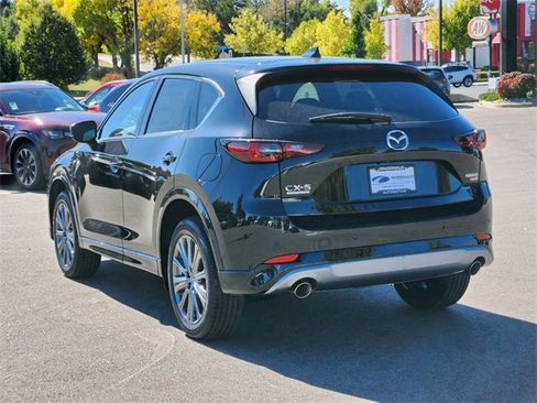 New 2025 MAZDA CX-5 Signature image 3