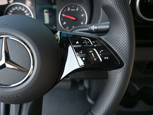 New 2025 Mercedes-Benz Sprinter 2500 image 11