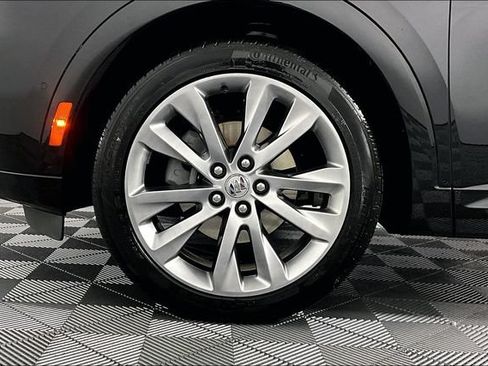 Used 2023 Buick Envision Avenir AWD/4WD image 8