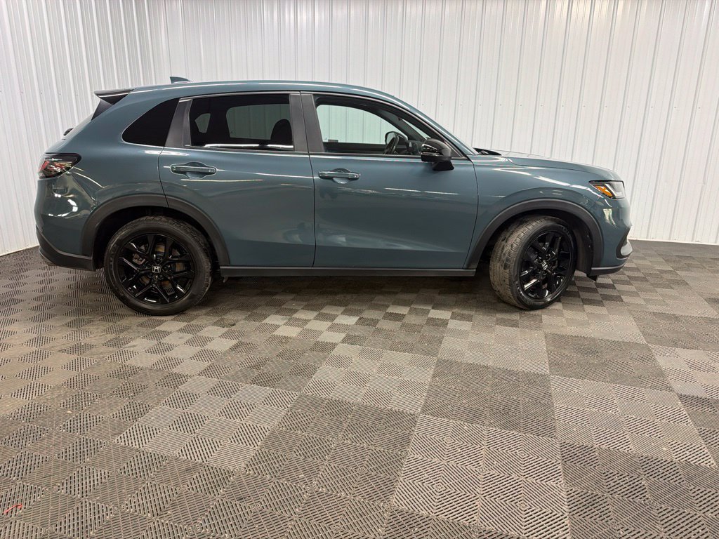 Used 2024 Honda HR-V Sport image 2