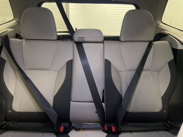 Used 2023 Subaru Forester Premium AWD/4WD image 22