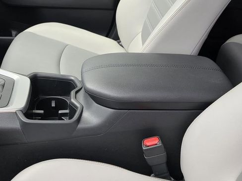 Certified 2023 Toyota RAV4 XLE Premium image 9