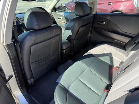 Used 2004 Nissan Altima 3.5 SE image 9