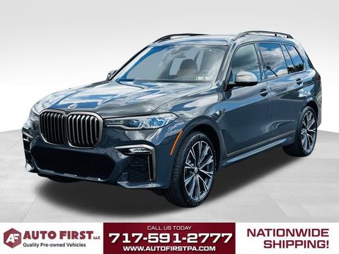 Used 2022 BMW X7 M50i w/ Executive Package image 7