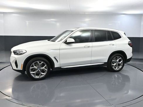 Used 2023 BMW X3 xDrive30i AWD/4WD image 11