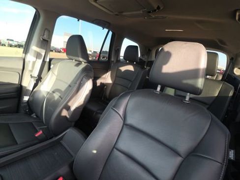 Used 2021 Honda Pilot Touring image 14