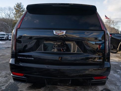 Used 2023 Cadillac Escalade Sport image 5