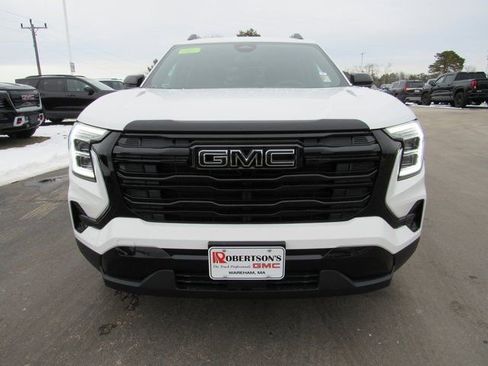 New 2026 GMC Terrain Elevation w/ Elevation Premium Package AWD/4WD image 4