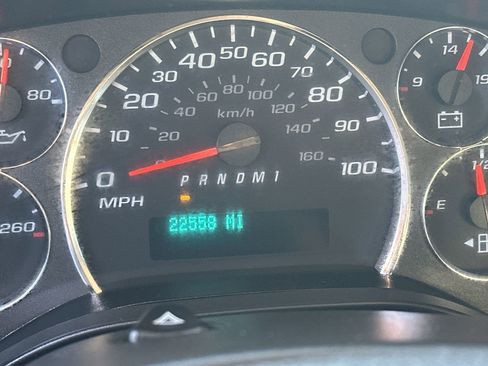 Used 2020 Chevrolet Express 2500 image 15