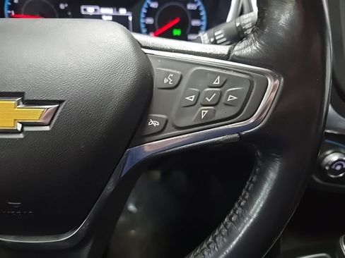 Used 2018 Chevrolet Equinox LT image 20