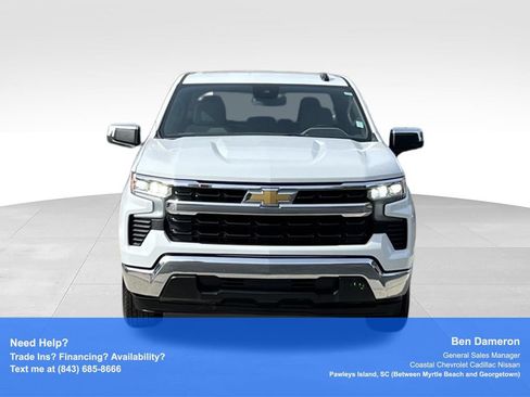Used 2025 Chevrolet Silverado 1500 LT RWD image 2