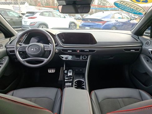 Used 2023 Hyundai Sonata SEL Plus w/ Cargo Package image 10