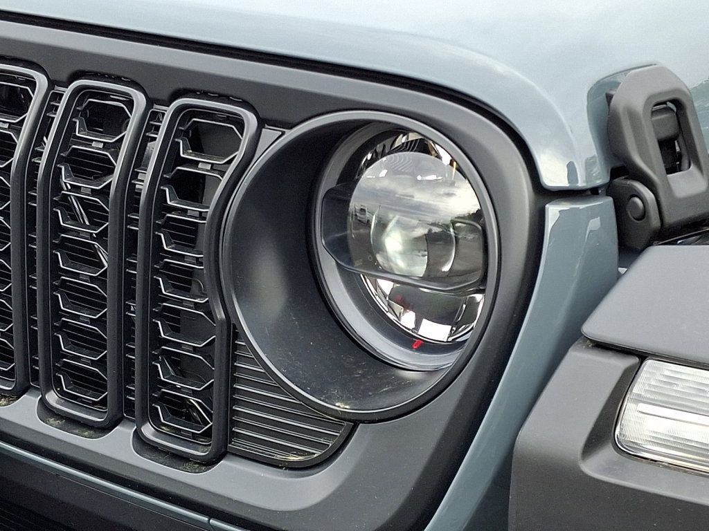 New 2026 Jeep Gladiator Rubicon AWD/4WD image 4