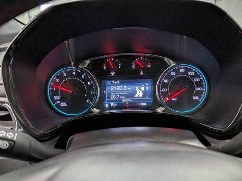 Used 2023 Chevrolet Equinox RS image 23