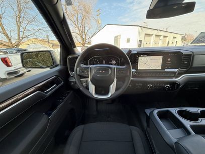 New 2026 GMC Sierra 1500 Elevation w/ Elevation Select Package