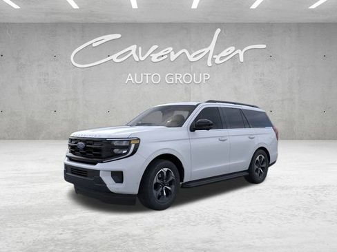 New 2026 Ford Expedition Active RWD image 1