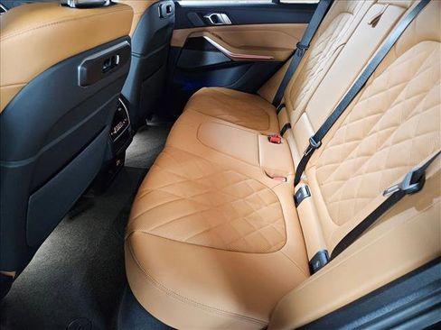 Used 2026 BMW X5 xDrive40i image 14