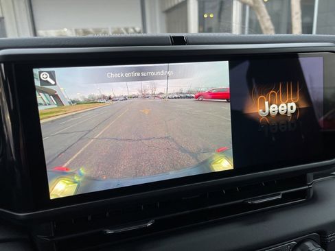 New 2026 Jeep Gladiator Mojave image 5