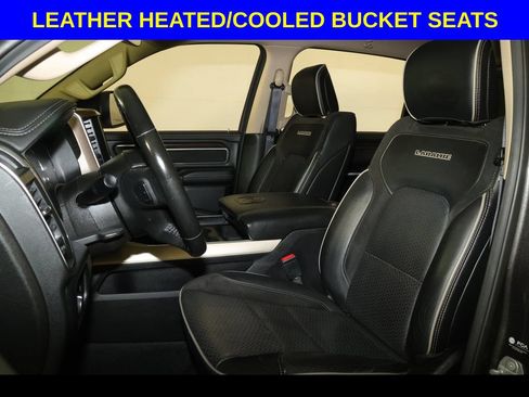 Used 2021 RAM 1500 Laramie AWD/4WD image 3