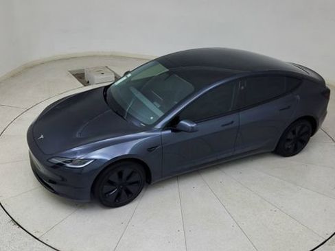Used 2025 Tesla Model 3 Long Range image 78