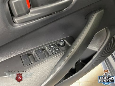 Used 2022 Toyota Corolla LE FWD image 20