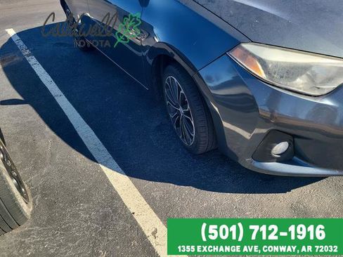 Used 2015 Toyota Corolla L image 4