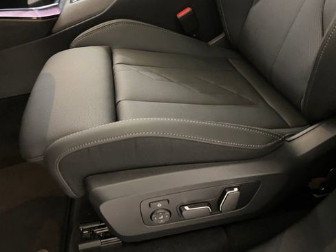 Used 2026 BMW X3 xDrive30 w/ Convenience Package image 12