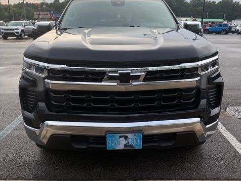 Used 2024 Chevrolet Silverado 1500 LT w/ Texas Edition Plus RWD image 3