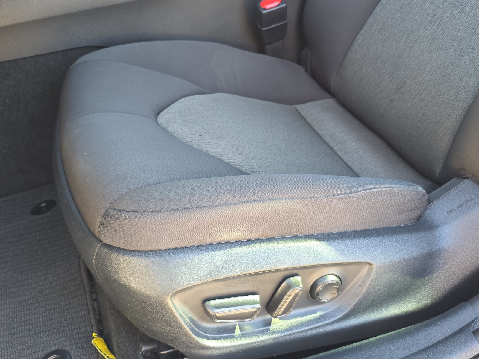 Used 2024 Toyota Camry LE w/ Convenience Package FWD image 25
