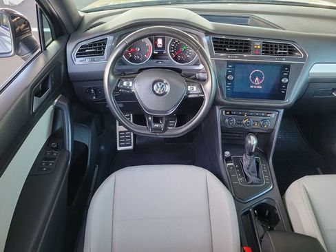 Used 2021 Volkswagen Tiguan SE R-Line image 7