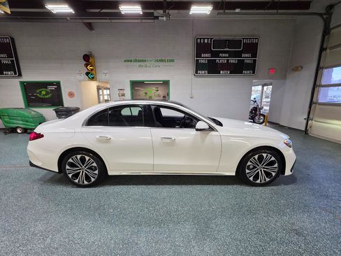 Used 2025 Mercedes-Benz E 350 E 350 RWD Sedan image 5