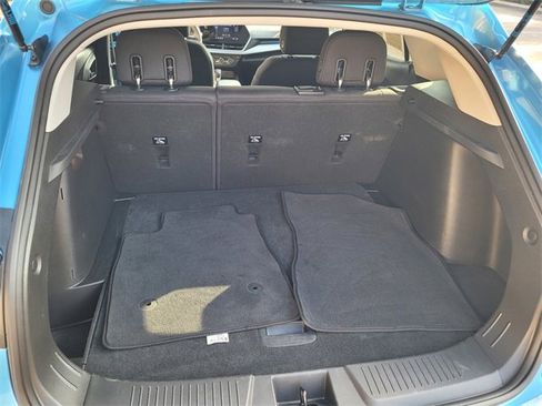 Used 2025 Chevrolet Trax LS image 22