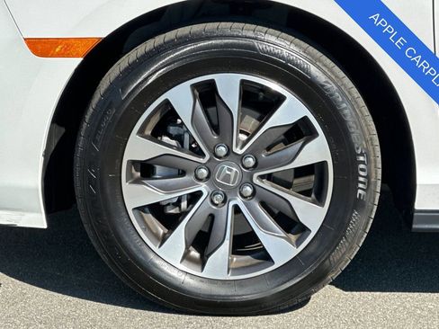 Used 2024 Honda Odyssey EX-L image 32