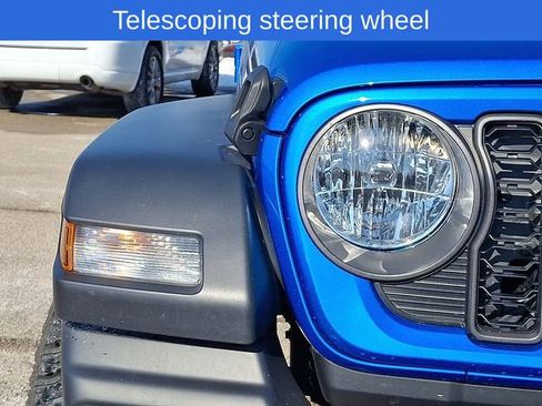 Used 2024 Jeep Wrangler Sport S image 10