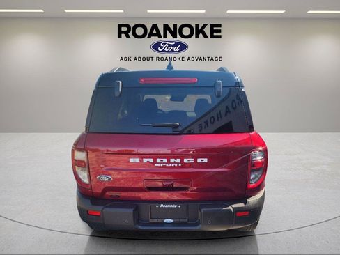 Used 2025 Ford Bronco Sport Outer Banks w/ Outer Banks Tech Package+ AWD/4WD image 11