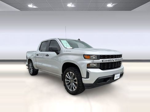 Certified 2020 Chevrolet Silverado 1500 Custom w/ Custom Value Package RWD image 7